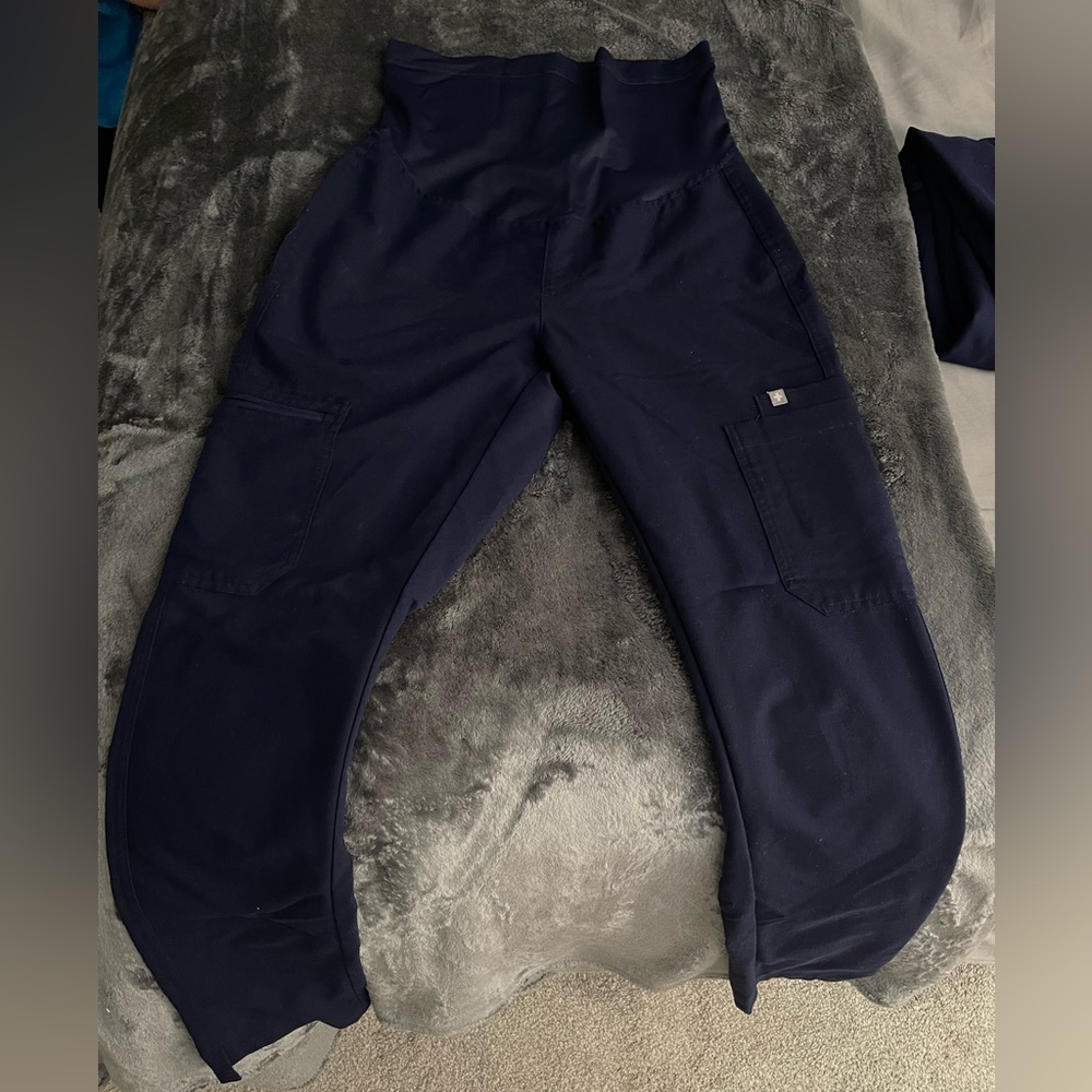 Figs Maternity Scrub Pants